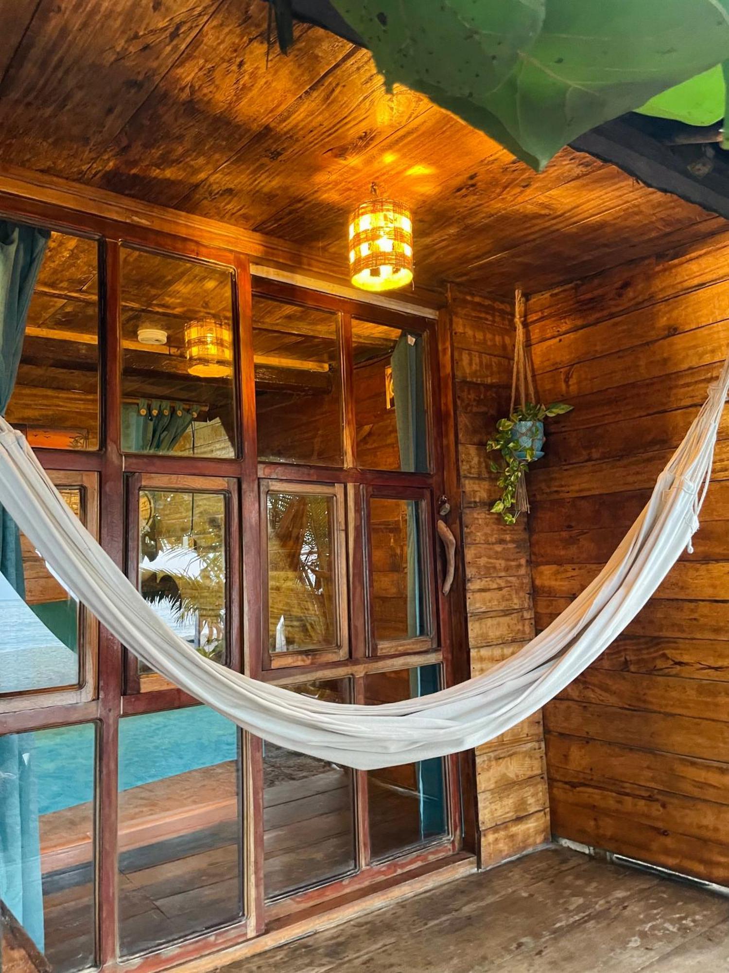 Chill And Surf Mendihuaca Hotel Guachaca ภายนอก รูปภาพ