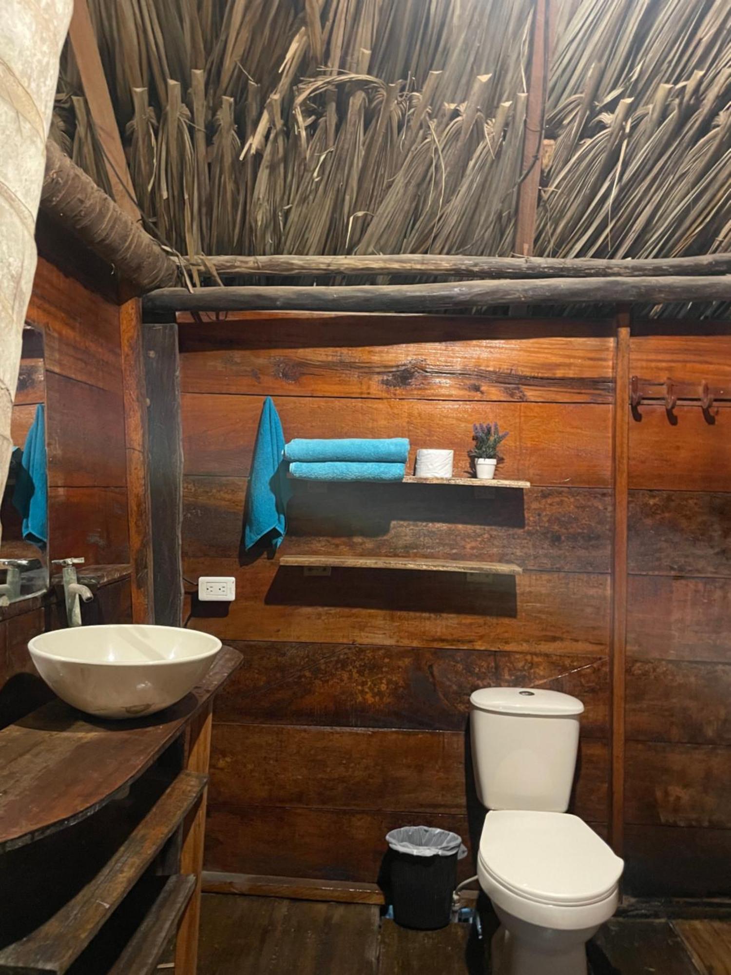 Chill And Surf Mendihuaca Hotel Guachaca ภายนอก รูปภาพ